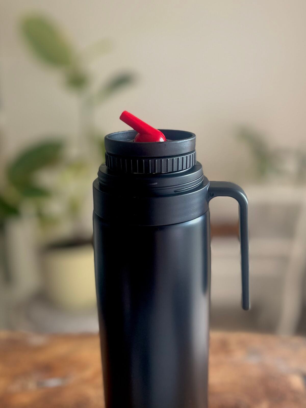 Termo media manija Negro