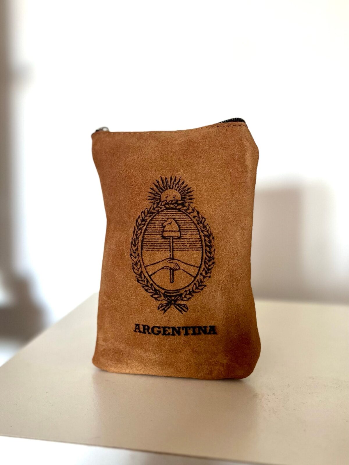 Yerbera Argentina - Escudo nacional