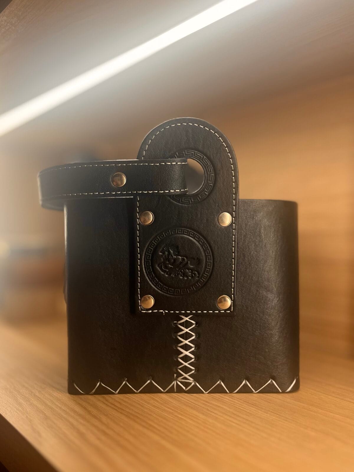 Matera de cuero canasta