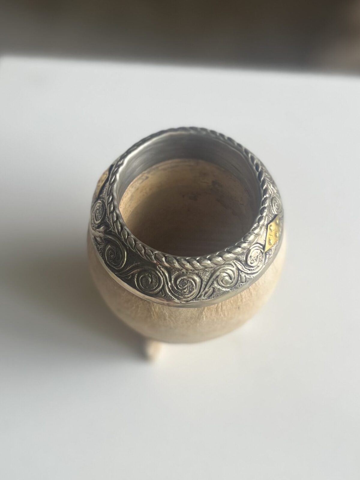 Torpedo Imperial calabaza forrado en cuero crudo.